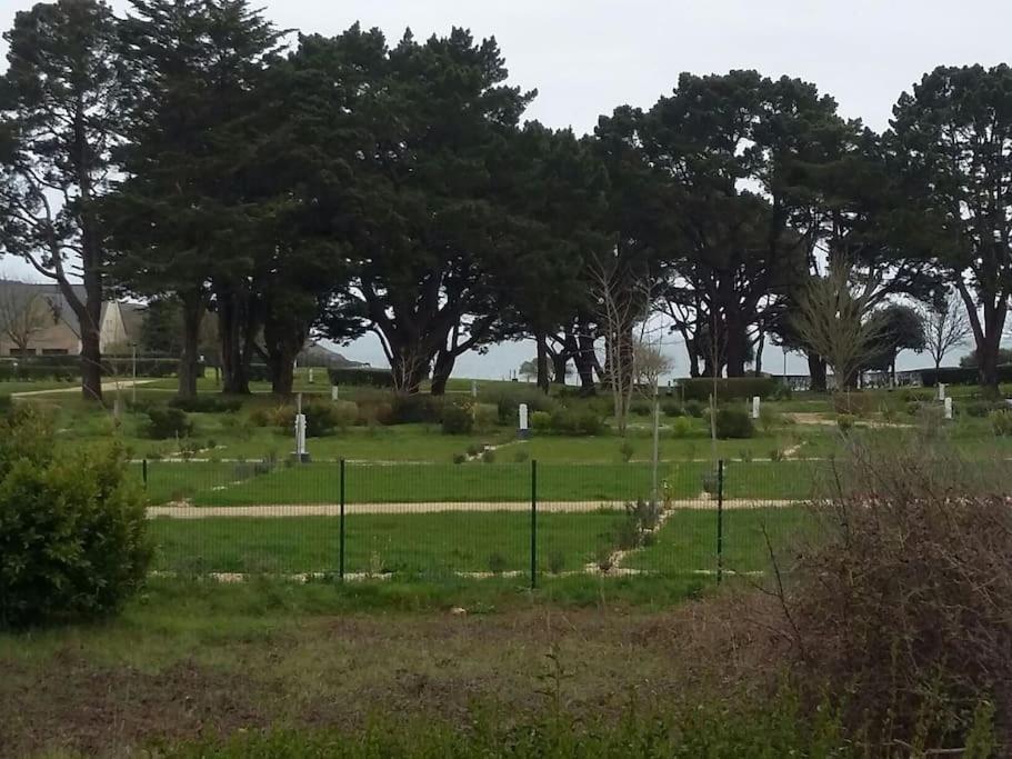 Logement Avec Jardin De Bord Mer Port Navalo Arzon Bagian luar foto
